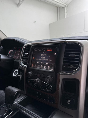 RAM 1500 5.7 Laramie Atx V8