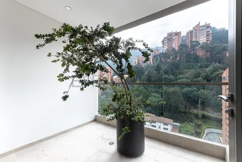 Apartamento En Venta En La Cabrera. Cod V1894