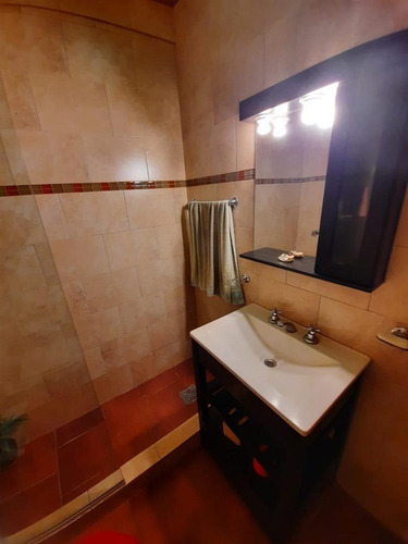 Imagen 20 de 23 de Importante 2 Casas Con Lote Propio Y Amplio Parque