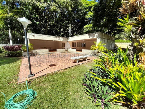 Mb Apartamento (1 Nivel) En Venta En El Cafetal, Distrito Metropolitano