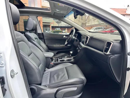 Kia Sportage Gt 2.0L Gt Line 4X2 At