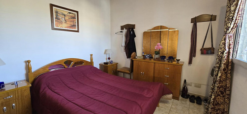 Excelente Departamento 3 Ambientes Con Balcón Y Cochera En Castelli Al 6400, Carapachay