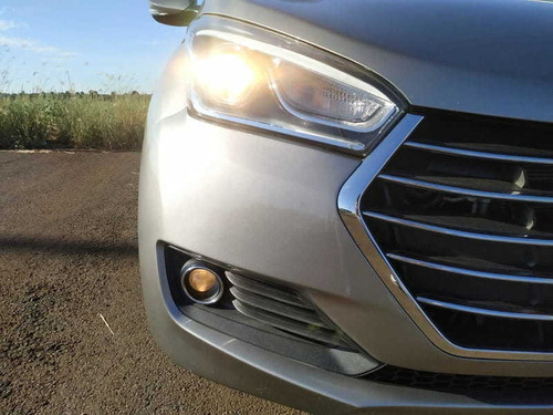 Imagem 3 de 9 de Hyundai/hb20s 1.6 Automático Premium