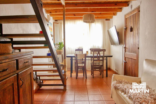 Casa En Venta En Martínez, 3 Ambientes, Ideal Para Refaccionar/ampliación. Lote 171 M2.