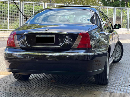 Imagen 10 de 24 de Rover 75 2002 2.5 V6 Connoisseur At