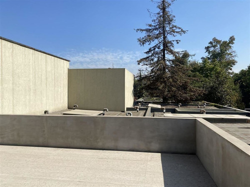 Lujosa Casa En Venta De 10 Dorm. En Las Condes