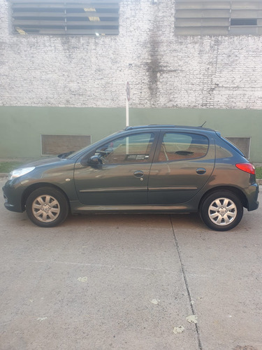 Peugeot 207 2.0 Sedan Xt Hdi