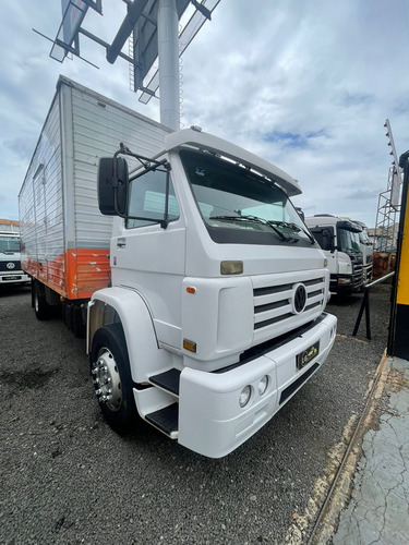 Caminhão 17210 Com Baú
