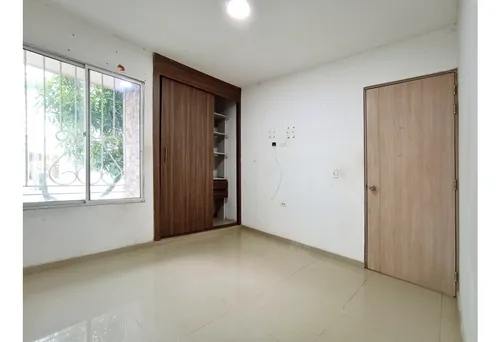 Casa En Venta En Los Almendros, Soledad