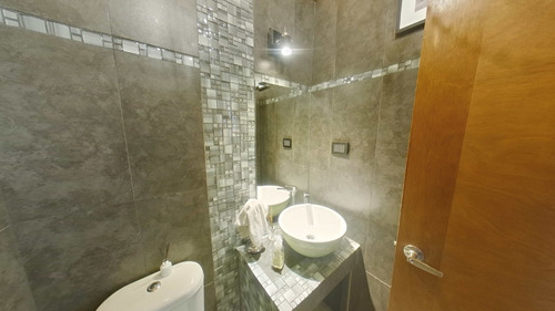 Venta Casa Extraordinaria Boulevard Pucará