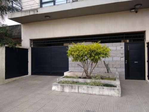 Departamento 60 M2. Calle Carabelas. Bernal, Quilmes