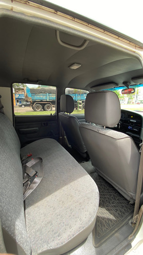 Toyota Hilux 3.0 D/cab 4x2 D Dx