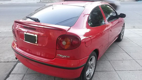 Renault Mégane Coupe 1.6 16v J Perez Ruiz