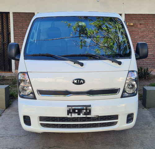 Kia K2500 Chasis Largo Full