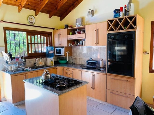 Imagen 6 de 12 de Casa En Venta De 3 Dormitorios C/ Cochera En San Miguel