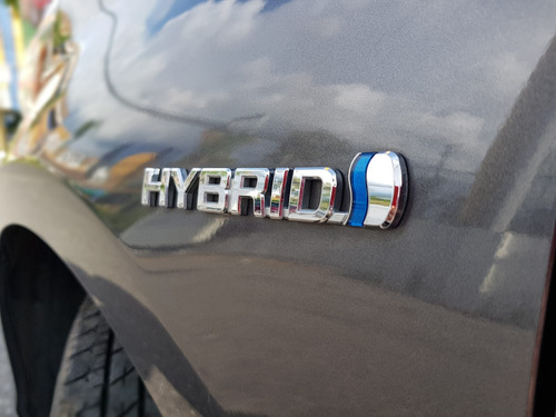 Imagen 11 de 15 de Toyota Prius 2020