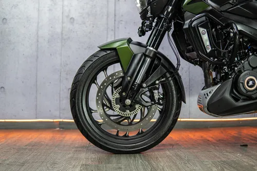 Bajaj Dominar 400 2024
