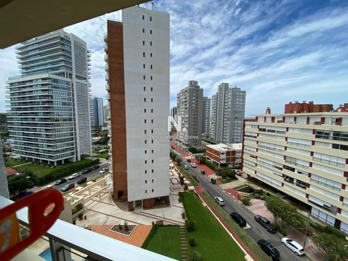 Hermoso Departamento En Venta.- Ref: 3312