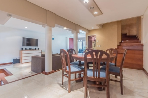 Imagen 4 de 30 de Casa 5 Amb Con Pileta Climatizada - Ciudad Jardín