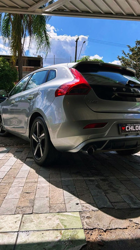 Volvo V40 2.0 T5 R-design Aut. 5p