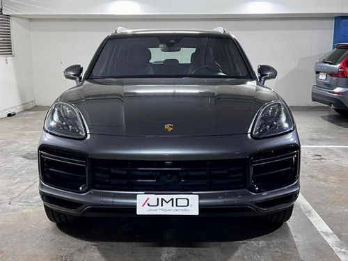 Porsche Cayenne TURBO 4.0