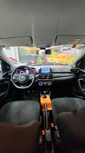 Fiat Cronos 1.3 Drive Flex 4p