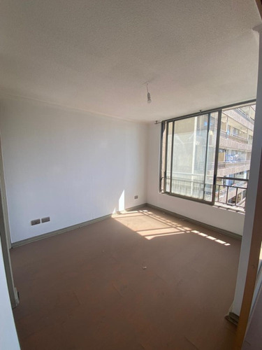 En Venta 1d+1b Amplio Dpto. Av.portugal/sta. Isabel
