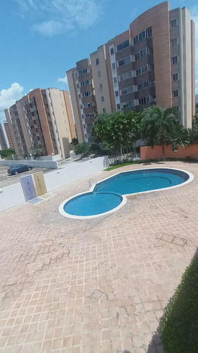 Douglas Rivero Alquila Apto En Puerta Real Dr