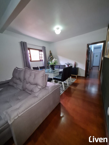 Imagem 2 de 19 de Lindo Sobrado De 245m² Com 3 Dormitórios, Suíte, 4 Vagas E Área Gourmet Com Churrasqueira - 9014