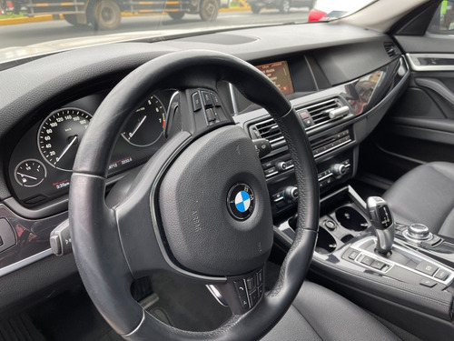 Imagen 3 de 11 de Bmw Berlina 520i 2015