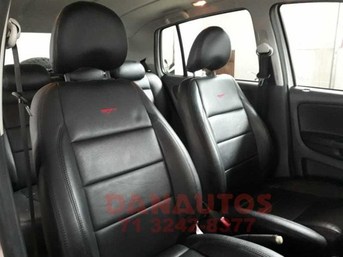 Imagem 9 de 10 de Crossfox 1.6 Automatizado Flex 2014