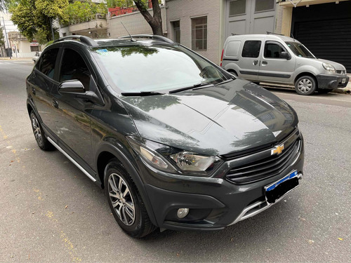 Chevrolet Onix 2017 1.4 Activ 98cv