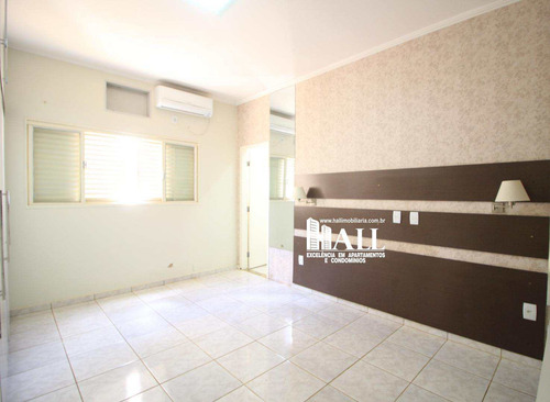 Casa À Venda No Jardim Alto Rio Preto Com 3 Quartos, 4 Vagas - V5003