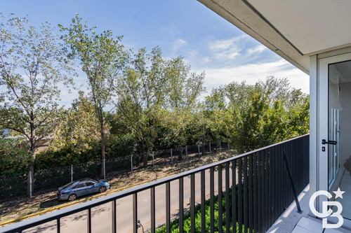 Venta/alquiler Departamento 2 Ambientes - Vilahaus, Ayres Vila