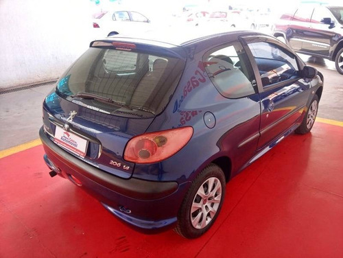 Imagem 4 de 10 de Peugeot 206 1.4 Presence 8v Flex 2p Manual