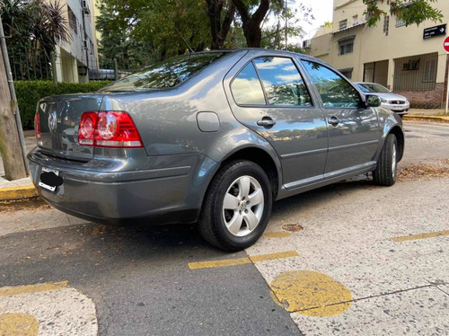 Volkswagen Bora 2.0 Trendline 115cv 2011