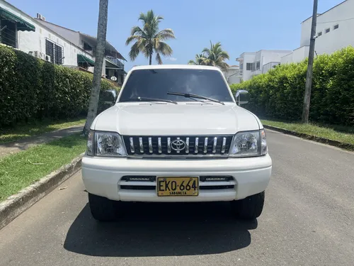Toyota Prado 2.7 Sumo Ego
