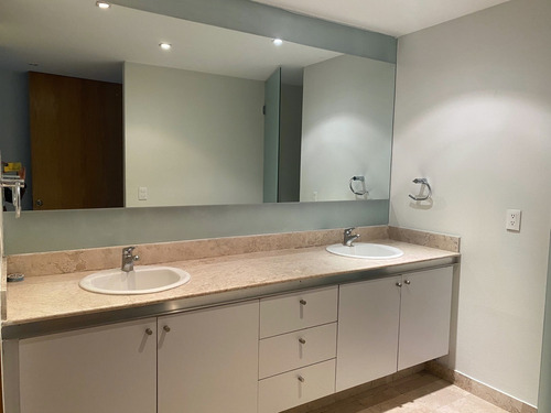 Imagen 21 de 25 de Departamento En Venta En Bosques De Las Lomas, 4 Recamaras