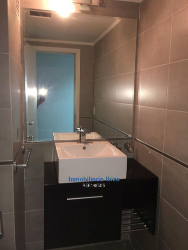 Venta Oficina De Categoría Ciudad Viejac/ Garaje U$d 69.000