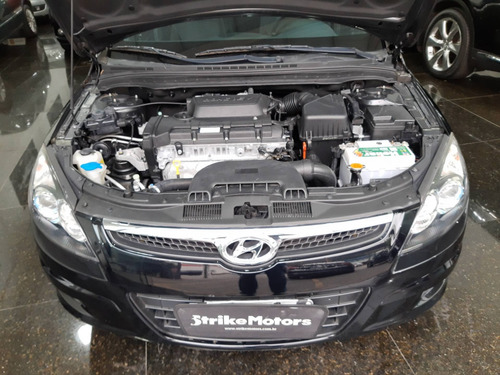 Hyundai I30 2.0 Mpi 16v Gasolina 4p Automático