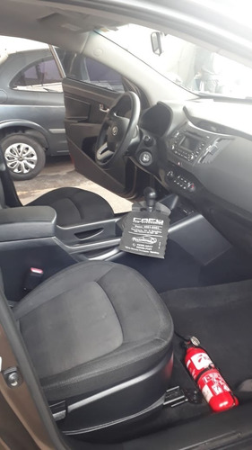 Imagem 7 de 10 de Kia Sportage 2.0 Lx 4x2 16v Flex Automatico