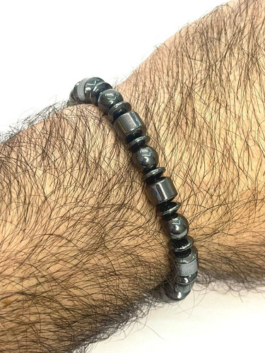 Pulseira Hematita Com Esferas Pedra Natural Elegante Top Cor Cinza Tamanho 16cm