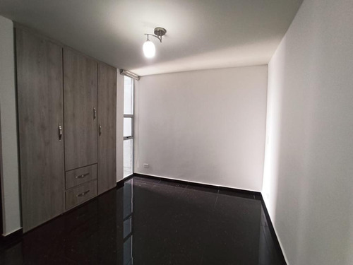 Apartamento En Venta Sabaneta 