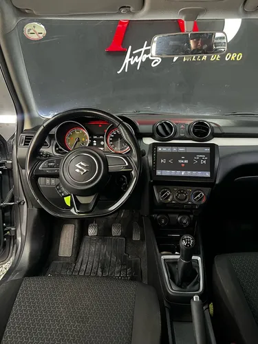 Suzuki Swift Hibrido 2022 1.2