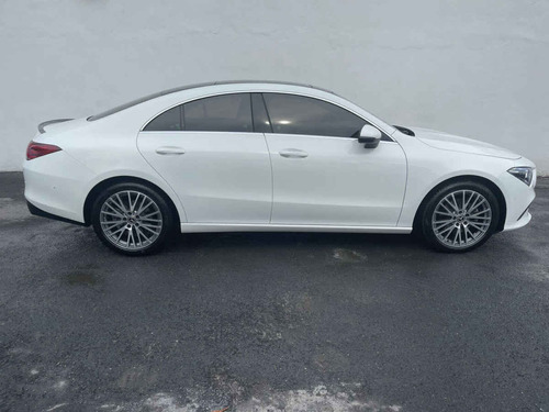 Imagen 5 de 10 de Mercedes-benz Clase Cla 2020 4p 200 Progressive L4/1.3/t Au