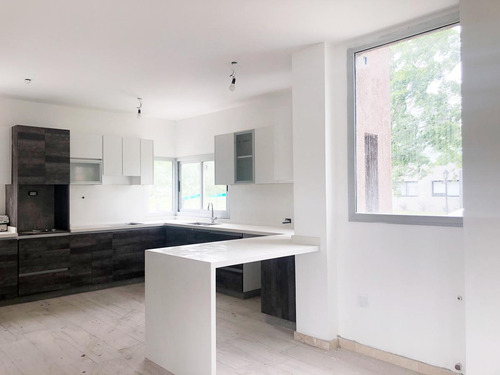 Imagen 5 de 18 de Casa En Venta Bº San Matias Area 1 C/ Pileta A Laguna