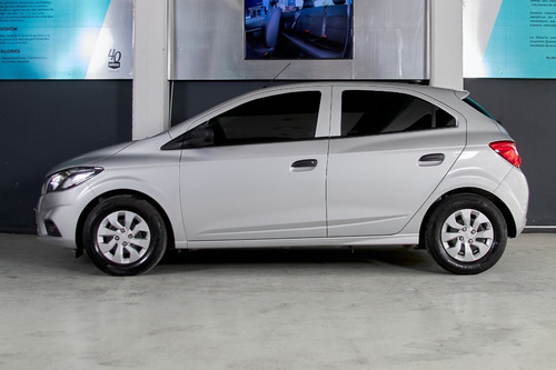 Imagen 6 de 15 de Chevrolet Onix 1.4 Joy Ls 2021