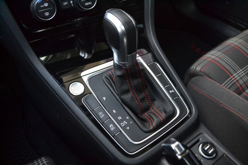 Imagen 13 de 15 de Volkswagen Golf Gti 2019