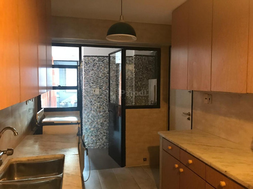 Venta Apartamento Pocitos A Mts De Rambla