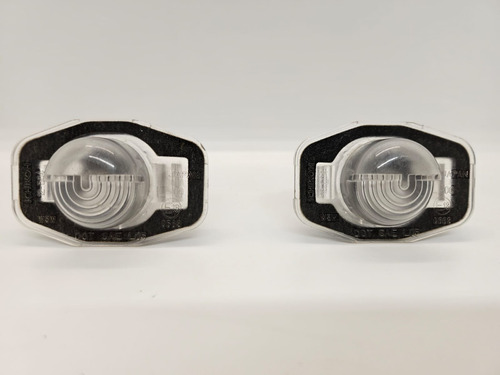 Par Luces De Patente Toyota Auris 2007-2009 (81270-12520)